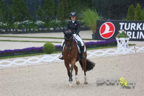 Anna Zibrandtsen (DEN) mit Quel Filou